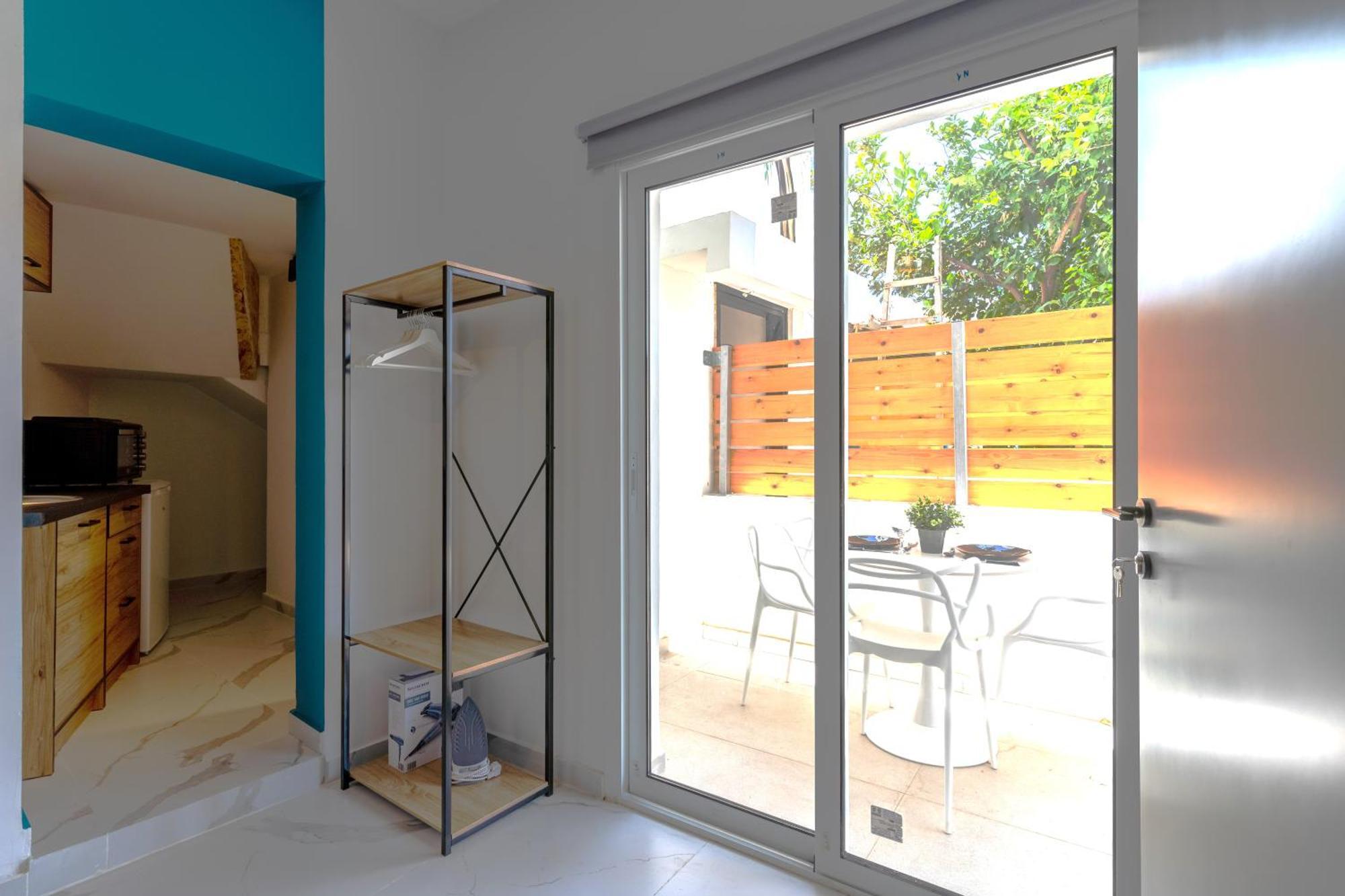 The Pop Art Residences & In * Larnaka